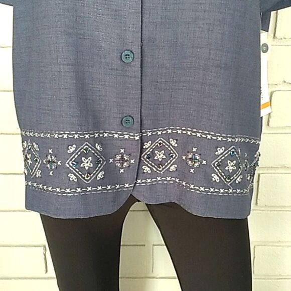Alfred Dunner Slate Blue Button Up Blouse. Size 18 NWT - Picture 3 of 10